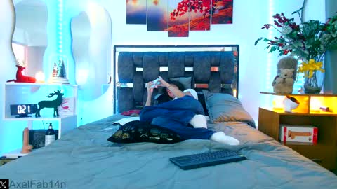 sneider online show from December 2024 06:37:02 PM