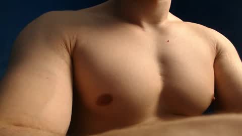 Snapshot of alex_blu chatting on March 2026 07:53:01 PM Alex online show from March 2026 07:53:01 PM