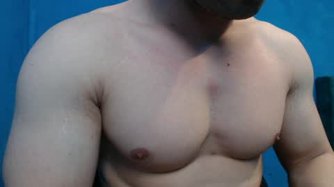 Snapshot of alex_blu chatting on April 2026 08:26:02 AM Alex online show from April 2026 08:26:02 AM