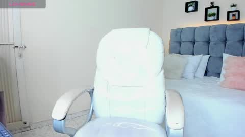 alex online show from February 2025 03:37:02 PM