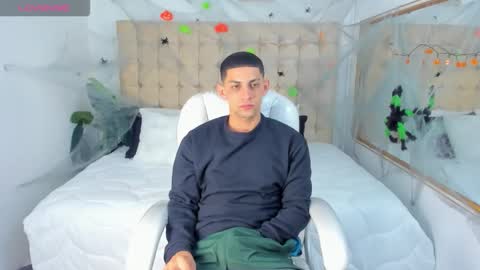 alex online show from October 2025 12:24:01 PM