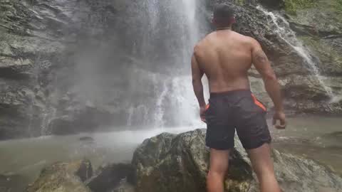 Alex deep arias online show from February 2025 08:52:02 PM