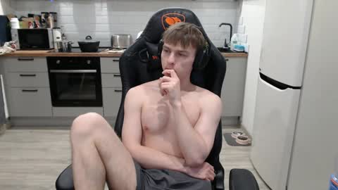 Alex online show from February 2025 10:41:01 PM