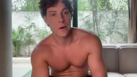 Snapshot of alex_islive chatting on June 2026 10:11:02 PM Alex Stone online show from June 2026 10:11:02 PM