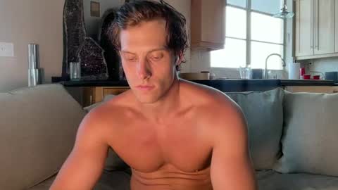 Alex Stone online show from July 2026 10:45:01 PM