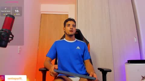 i am Alex online show from April 2026 04:56:02 PM