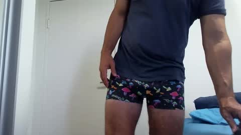 Snapshot of alex_malaka2005 chatting on February 2026 11:00:01 PM Alex online show from February 2026 11:00:01 PM