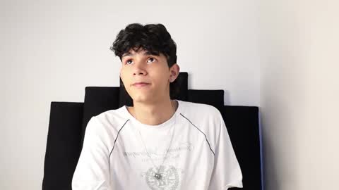 alex_mark_ online show from September 2025 04:52:02 PM