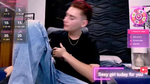 ALEX online show from October 2025 09:01:01 PM