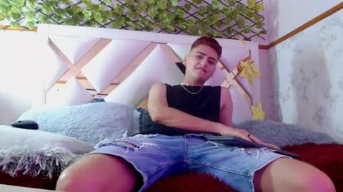 ALEX online show from November 2025 11:05:01 PM