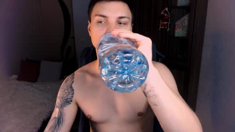 alex_milson online show from December 2024 02:08:02 AM