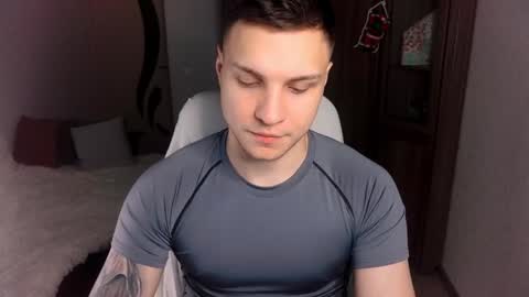 alex_milson online show from December 2024 09:30:01 PM