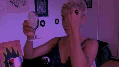 Alex online show from April 2026 06:53:01 PM