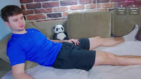 Alex online show from December 2025 07:38:01 AM