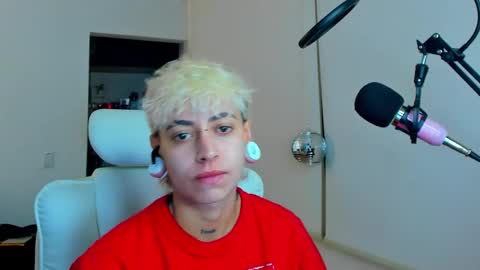 Residente0xxx online show from December 2025 02:16:02 AM