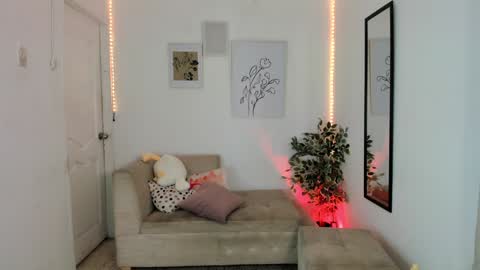 alexis online show from February 2025 09:34:02 PM