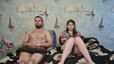 Alex and Sarah online show from September 2025 02:21:01 PM