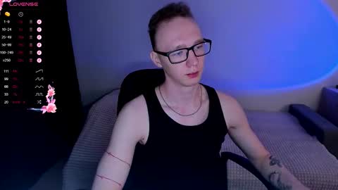 alex_silent online show from September 2025 04:18:02 PM