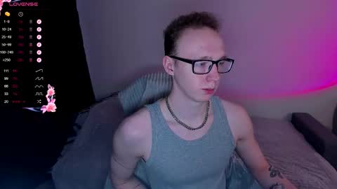 alex_silent online show from October 2025 10:13:02 AM