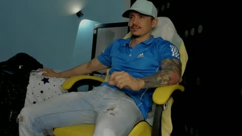 alex_sthorm online show from September 2025 02:34:02 AM