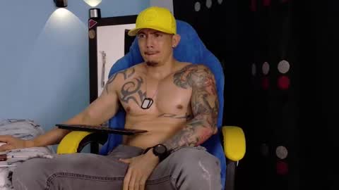 alex_sthorm online show from February 2026 04:24:02 AM