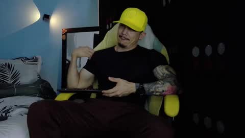 alex_sthorm online show from April 2026 04:21:01 AM