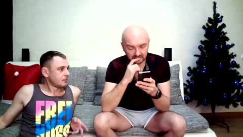 Alex and Tobey online show from December 2024 10:11:02 AM