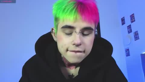 Alex Valley online show from September 2025 10:59:02 PM