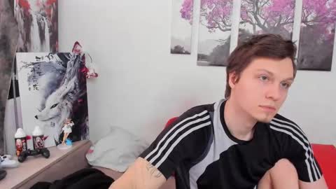 Alex WandHot online show from March 2025 04:17:02 AM