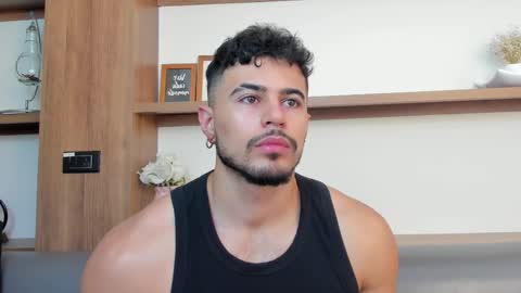 alex_wolf05 online show from February 2026 05:20:02 PM