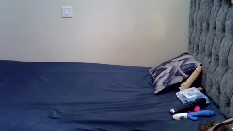 alexa_3909 online show from June 2026 08:52:01 AM