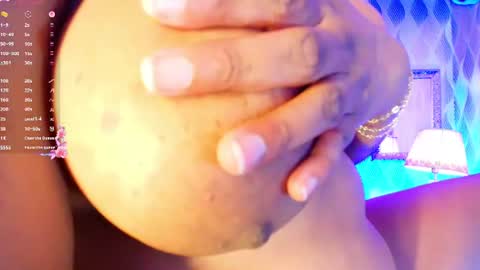 Snapshot of alexa_cruz__ chatting on June 2026 11:41:01 AM Alexa online show from June 2026 11:41:01 AM