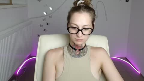 Snapshot of alexa_kittie chatting on July 2026 11:30:02 AM Alexa online show from July 2026 11:30:02 AM