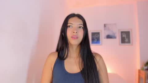 Alexa Millers online show from September 2025 04:01:02 AM