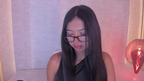 Alexa Millers online show from November 2025 06:57:01 AM