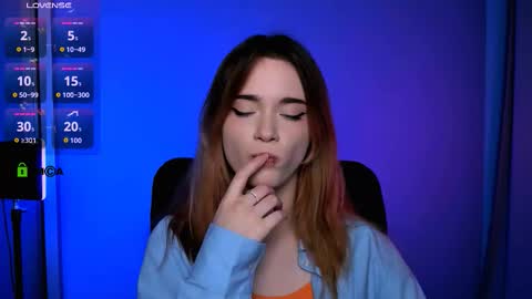 alexa_night_ online show from November 2025 09:36:02 PM