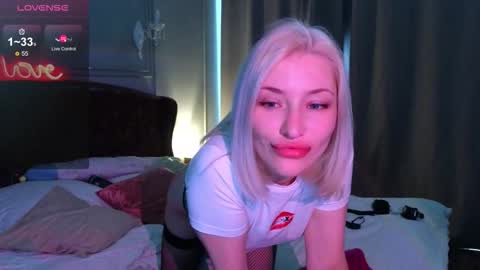 Alexa online show from September 2025 02:22:02 AM