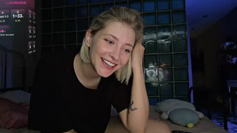 Snapshot of alexa_novak chatting on June 2026 02:53:01 AM Alexa online show from June 2026 02:53:01 AM