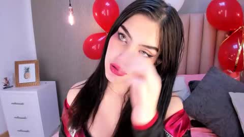 Alexa Thaylor online show from February 2025 06:36:02 PM