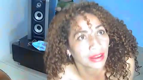 Alexa  y tom online show from March 2025 04:13:01 AM