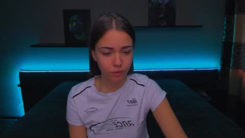 angel online show from December 2024 06:11:02 AM