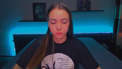 angel online show from December 2024 03:14:02 AM