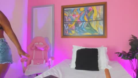 Alexa Jhonson online show from September 2025 06:08:01 PM