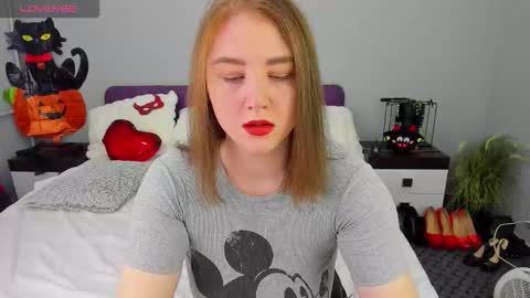 Snapshot of alexaloan chatting on October 2025 11:14:02 AM alexaloan online show from October 2025 11:14:02 AM