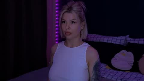 Snapshot of alexamason chatting on June 2026 02:03:01 AM Alexa Mason online show from June 2026 02:03:01 AM