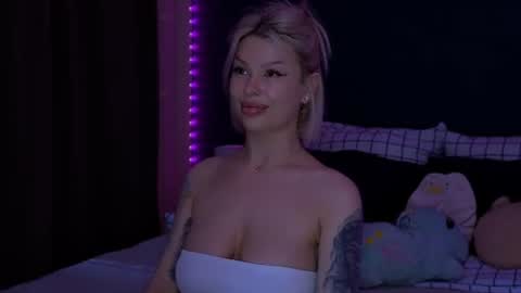 Snapshot of alexamason chatting on June 2026 03:25:01 AM Alexa Mason online show from June 2026 03:25:01 AM