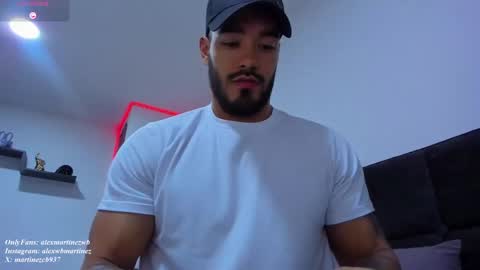 Onlyfansalexmartinezwb  Instagram alexwbmartinez  Twitter martinezcb937 online show from October 2025 11:03:02 PM