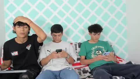 chicos hot online show from December 2024 08:08:01 PM