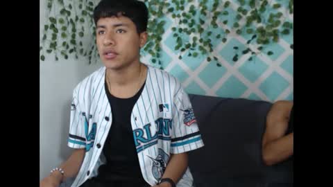 chicos hot online show from September 2025 01:37:02 PM