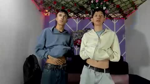 chicos hot online show from February 2026 01:27:01 PM